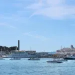 Noćni provod završio dramom u splitskoj luci: Pijan plutao u moru držeći se za brodski lanac