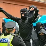 FOTO / Okršaj prosvjednika zbog imigracije i rasizma u Škotskoj