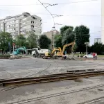 Drugi put u samo nekoliko sati: Automobil ponovno upao u raskopane tračnice