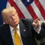 Trump ublažio ton, čelnicima NATO-a rekao kako želi da SAD ostane u savezu