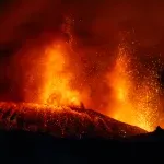 VIDEO / Etna vrije, Sicilija paralizirana: Tisuće turista zatočeno, otkazano preko 200 letova
