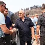 Župan Boban: Omiški požar zahvatio 58 kuća, 36 vozila, 25 plovila...