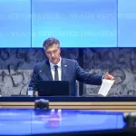 Vlada na zatvorenoj sjednici donijela kadrovske odluke. Evo tko preuzima koju dužnost