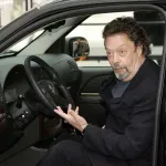 Preminuo je Tim Curry, najpoznatiji po ulozi strašnog klauna iz romana Stephena Kinga