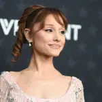 Ariana Grande se nakon turneje povlači iz javnosti: "Dosta joj je komentara o izgledu"