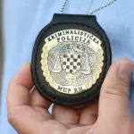 Slavonski Brod: Alkoholizirana žena osumnjičena da je nožem ubila partnera