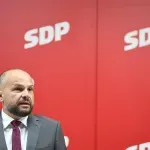 Hajdaš Dončić: "Dok jedno ministarstvo zakapa otpad, druga ministarstva u Hrvatskoj zakapaju ljude"