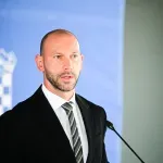 Stižu nova pravila za djecu na internetu: Hrvatska priprema sustav provjere dobi. Oglasio se Habijan