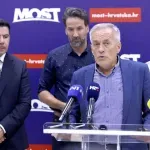 Desničar napustio klub Mosta