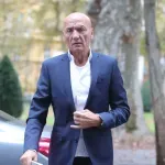 Pripuz: Grmoja ne želi znati ili je ograničen u znanju ili neograničen u zlonamjernosti