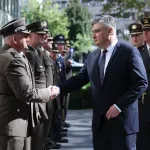 Milanović: Vlada s dokumentom o razvoju Oružanih snaga kasni više od godinu dana