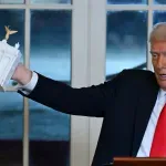 Trump ukinuo sankcije istaknutim regruterima i financijerima al-Qaede uoči 11. rujna