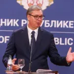 Vučić najavio izvanredne izbore u Srbiji pa govorio o "histeričnoj lavini napada" iz regije