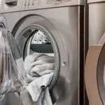Zaboravite na glačanje: Dodajte ovo u perilicu i odjeća će biti kao ispeglana