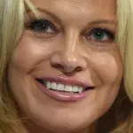 Helsinki pozvao Pamelu Anderson u posetu jer je govorila o svojim finskim korenima