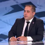 Miša Vacić na skupu u Rimu pozdravio učesnike fašističkim pozdravom