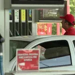 Akcize na gorivo snižene, cene benzina i dizela skočile: Zašto plaćamo najskuplje derivate u regionu?