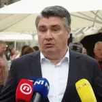 Milanović o rafalima: Preko hrvatskih leđa se sprovodi projekat privlačenja Srbije Zapadu