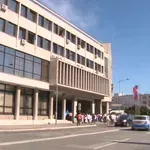 Novosadska opozicija napustila zasedanje Skupštine Grada zbog odbijanja Deklaracije o osudi govora mržnje