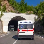 Saobraćajna nesreća na putu Kotor - Nikšić: Jedna osoba poginula, 16 povređeno