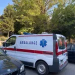 Doktor o prebijenom muškracu u selu Dren kod Zubinog Potoka: Stabilno je, smešten u jedinici intenzivne nege