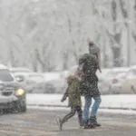 AMSS upozorio vozače: Sneg će padati tokom noći