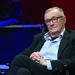 Dušan Kovačević: Novosadski hor briljantno otpevao moju pesmu „Cveta trešnja u planini“, i sve je bilo uzvišeno i bolno