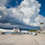 Obustavljeni letovi na splitskom aerodormu drugi put za 24 sata: Pukla guma na avionu prilikom sletanja