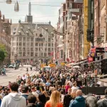 Amsterdam zabranio reklame za meso i fosilna goriva