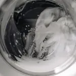 Čišćenje veš mašine tabletom za sudove – saveti koji daju sjajne rezultate