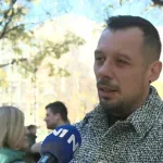 Profesori Univerziteta u Novom Sadu pružaju podršku Jaćimovićima: Okupljanje u kampusu, pa šetnja do Banovine