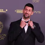 Od Sinana do sirtakija: Đoković zaigrao sa slavnim grčkim pevačem (VIDEO)