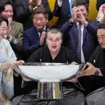 Danilo osvojio Japan: Kako je izbegli iz Ukrajine pobedio na elitnom takmičenju u sumo rvanju