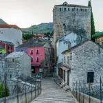 Zapaljen službeni automobil koji koristi gradonačelnik Mostara