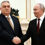 Orban iz Moskve poručuje da nastavlja da kupuje rusku naftu i gas, Putin pozdravio stav Mađarske o Ukrajini