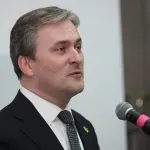 DS o slučaju ministra Selakovića: Vlada Srbije javno pokazala da za njih zakon ne važi