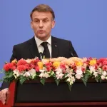 Makron zatražio od Trampa da ukine sankcije protiv Tjerija Bretona