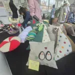 Novogodišnji humanitarni bazar u Školi dizajna „Bogdan Šuput“