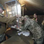 Da li Ukrajinci žele izbore za vreme ratnog stanja: Zelenski kaže da je spreman, Tramp da Kijev koristi rat