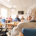 SRCE: Državni domovi za stare poskupeli od 1. februara, Ministarstvo se ne oglašava