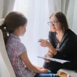 Česta roditeljska greška na koju se deca žale terapeutima