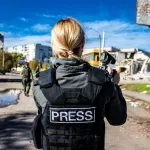 NUNS: Fizički napadi, pretnje smrću i pritisci: 34 incidenta protiv novinara i novinarki u februaru