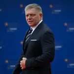 Robert Fico ne dolazi na miting SNS-a u Areni, lekar mu nije dozvolio