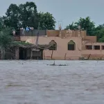 Broj poginulih u poplavama na jugu Tajlanda veći od 80