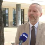 Olenik: Naredba za pendrečenje novinara novi nivo državnog terorizma Aleksandra Vučića