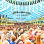Manje piva, više vode: Vrućine i visoke cene menjaju Oktoberfest
