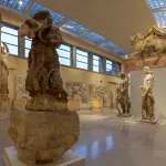 Francuska uvodi više cene ulaznica za turiste iz zemalja van EU