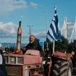 Grčki poljoprivrednici koji blokiraju puteve neće da razgovaraju s premijerom