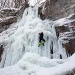 (FOTO) Zaleđen vodopad na Divčibarama