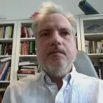 Mađarski novinar o kupovini NIS-a: Novca ima, čeka se potvrda Vašingtona